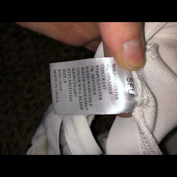 Crop Top - Picture 4 of 4